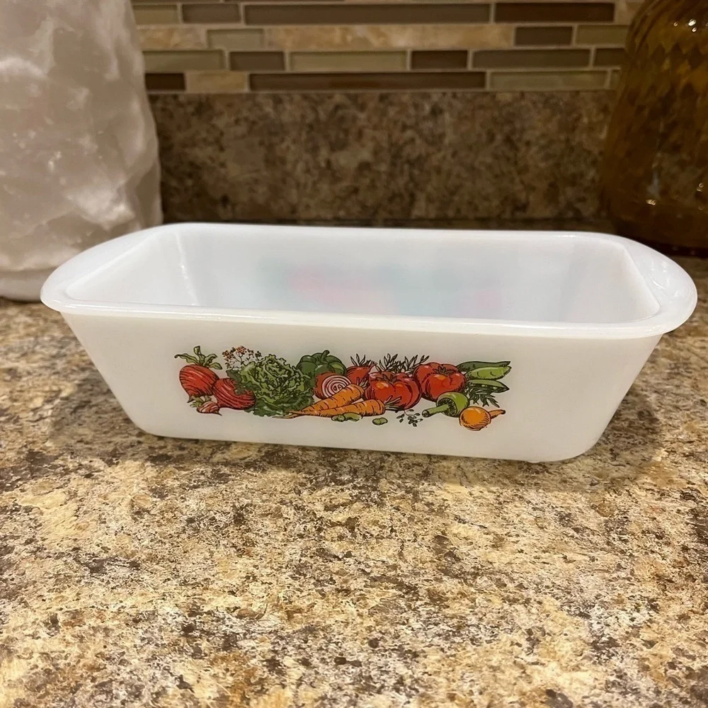 Vintage glasbake vegetable